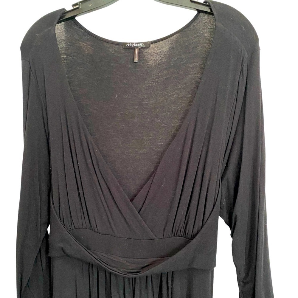 Daisy‎ Fuentes black stretchy size L dress